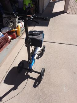 knee scooter