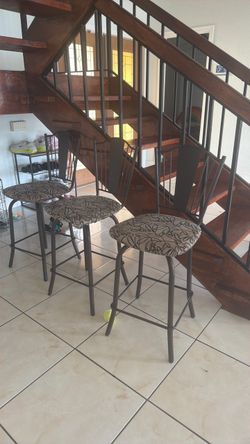 Swivel Counter Stools