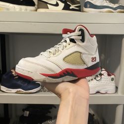 Nike Air Jordan 5 Retro Fire Red 440889-120 US Kids Size 11c toddler basketball