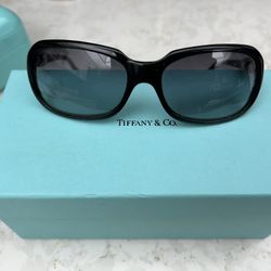 Tiffany & Co Sunglasses With Original Packaging $150