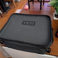 Yeti Lunch Bag Grey