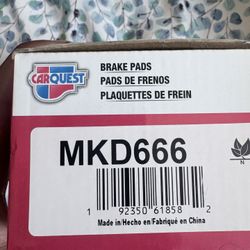 Carquest Brake Pads MKD666 – New in Box