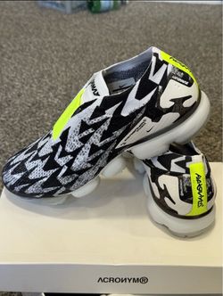 Nike x ACRONYM Air VaporMax Moc 2 NEW Size 10 AQ0996-001