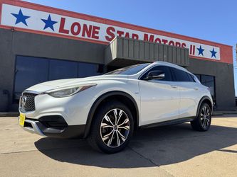 2017 INFINITI QX30