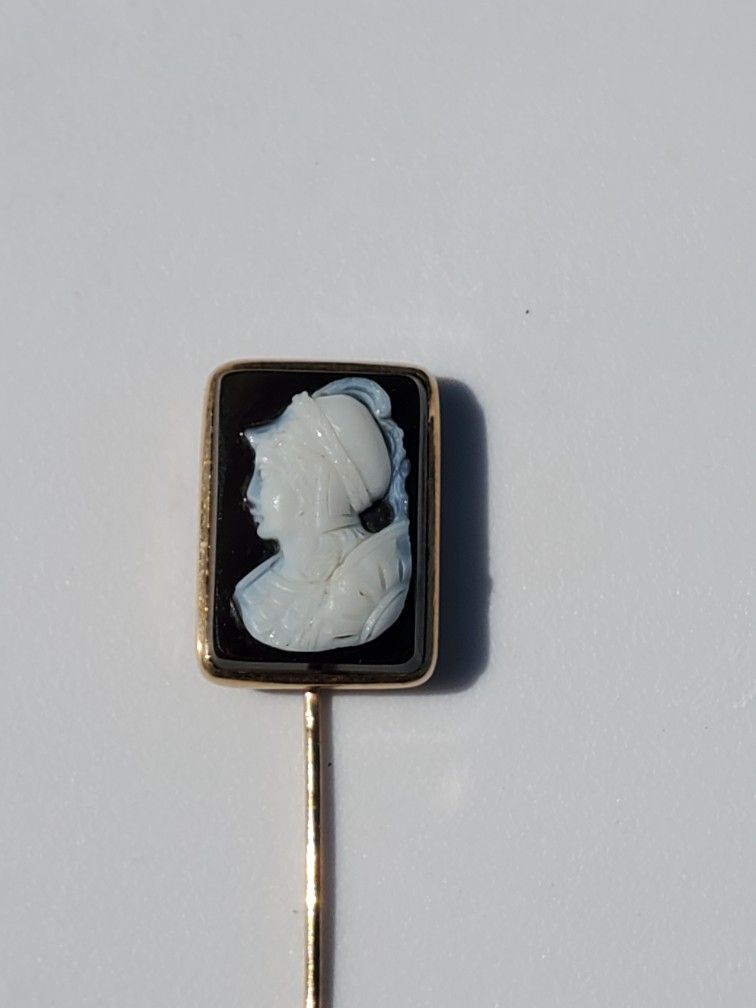 14K Yellow Gold Onyx Carved Lady Cameo Victorian Stick