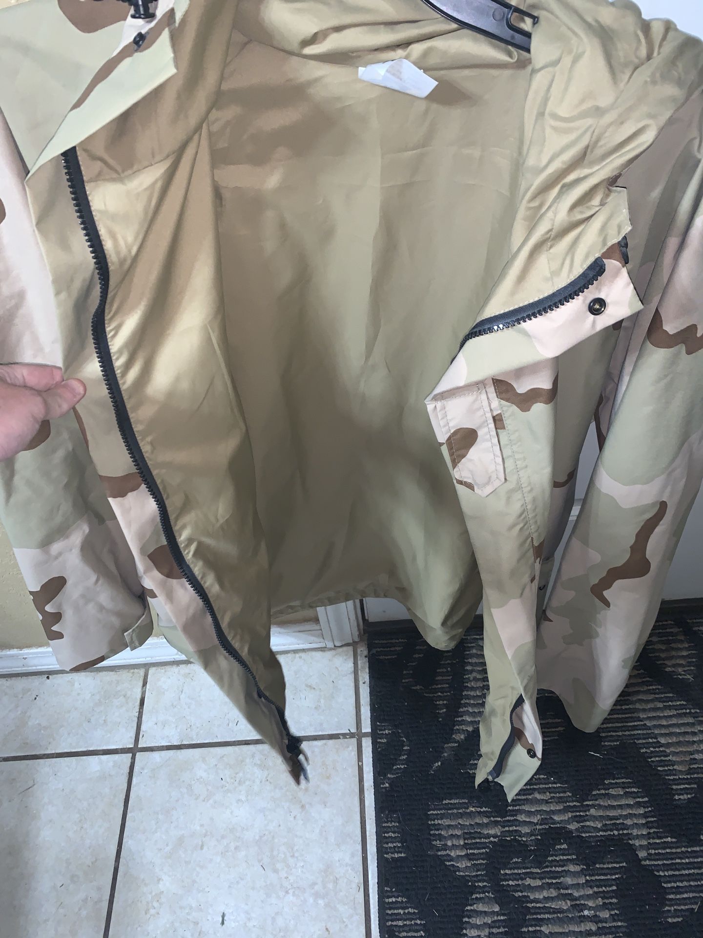 New Military Issue Adventure Tech Gore-Tex Desert Camo Parka Jacket XL