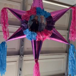 Frozen  Star Pinata
