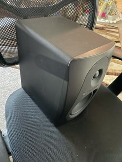 Sterling studio speaker