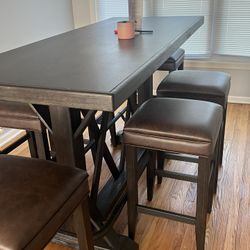 Dining Room Table 