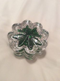 Crystal 4 Leaf Shamrock Trinket Box