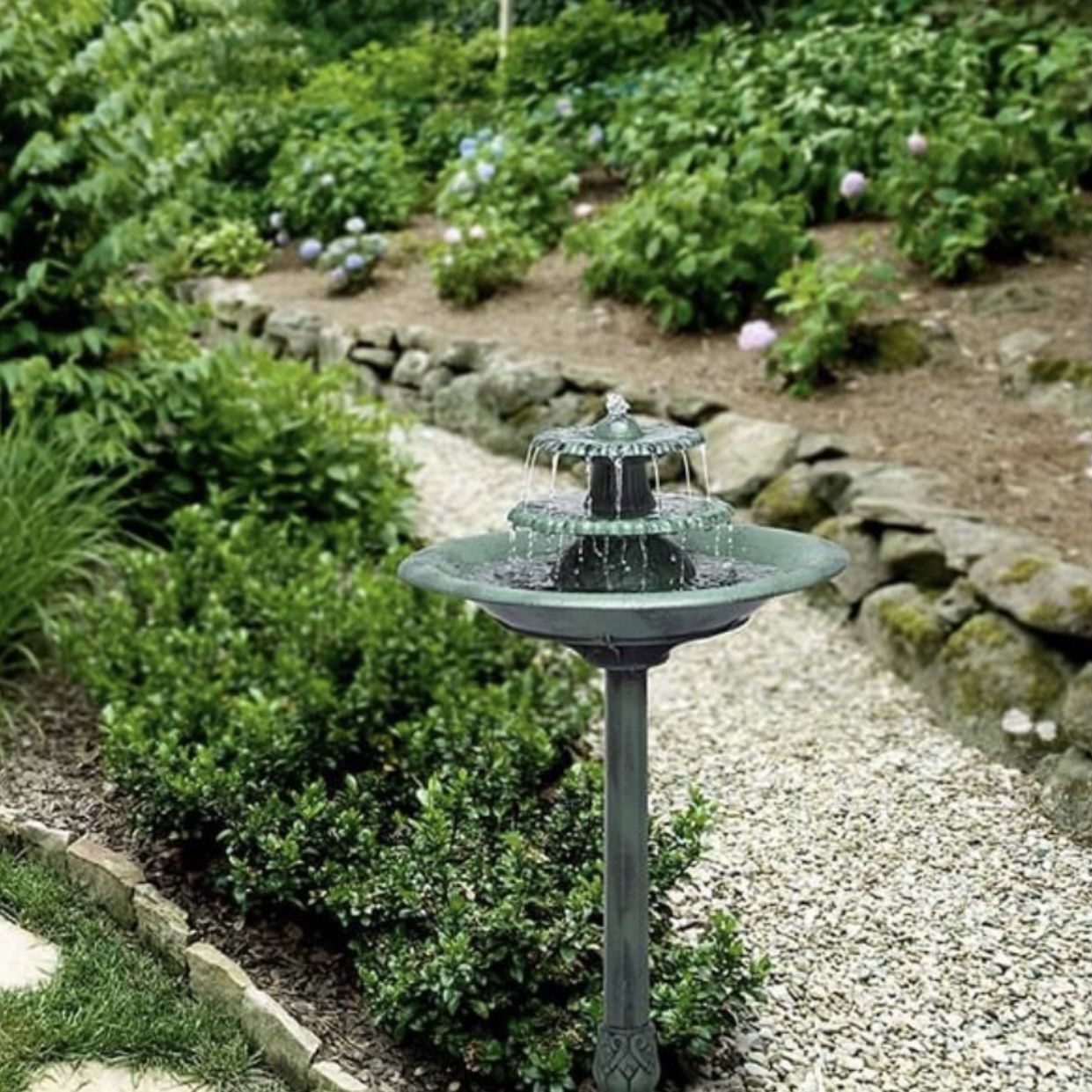 New 3 tiered Pedestal Water Fountain and Bird Bath - Resin Vintage Decor for Garden, Patio, Deck