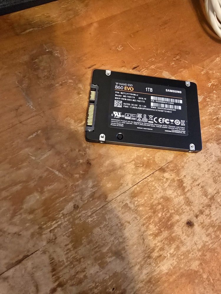 1TB Samsung 860 EVO SSD