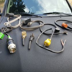 Plugs and adapter pigtails