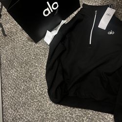 alo quarter zip brand new 