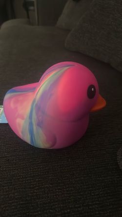 Squeeezy colorful duck