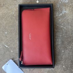 Red Wallet 
