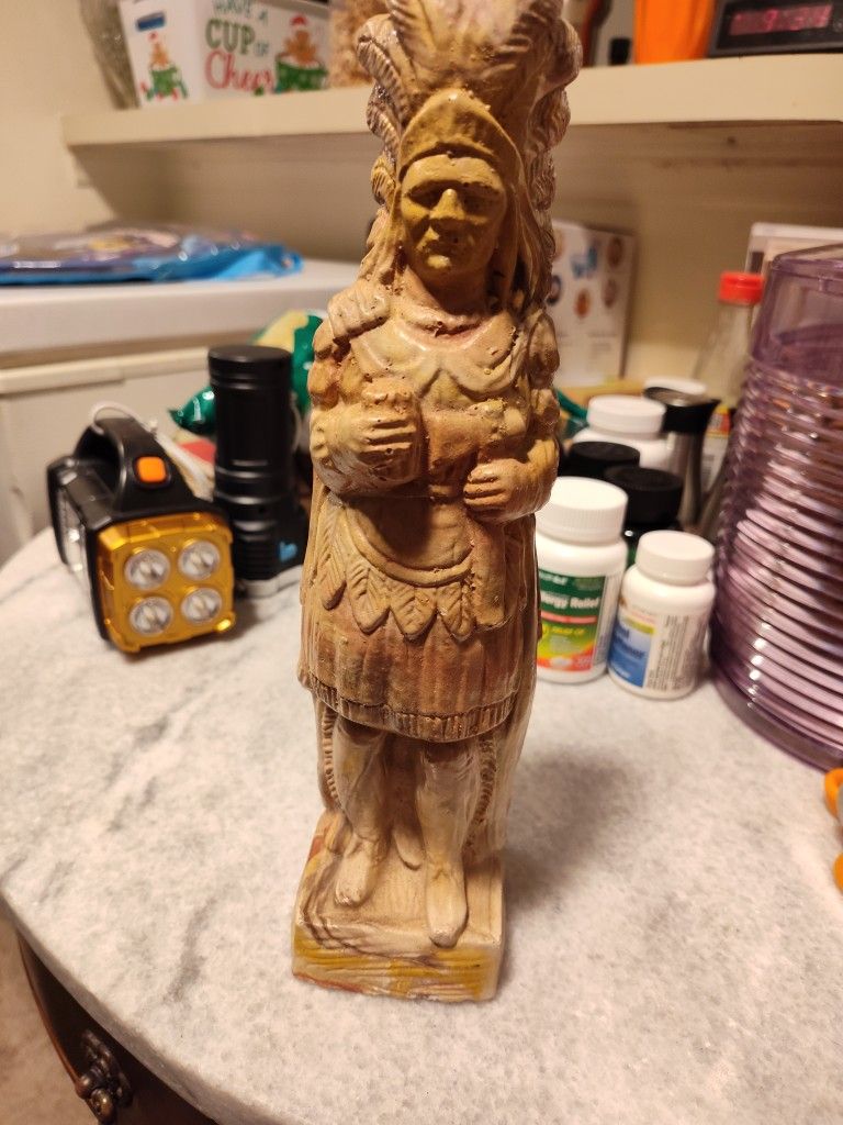 Statue