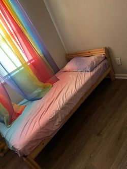 Twin size beds and mattress