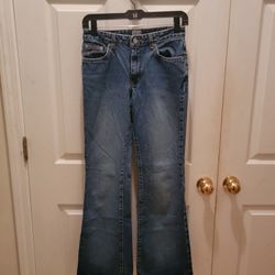 Calvin Klein Women's All Over Sandblast New Flare Jeans - Size 1