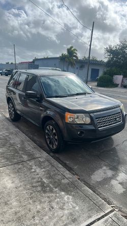 2010 Land Rover LR2