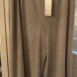 Beige Stretchy Capri Pant