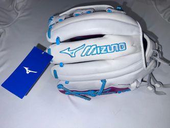 The Mizuno Pro Select Solar Shift (GPSF-10DSS) 12”