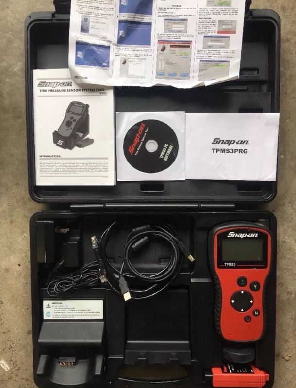Snap-On TPMS3 Tire Pressure Sensor System Tool Kit w/ Charger Base and Cables