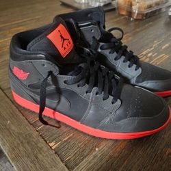 Men JORDANS 10.5 