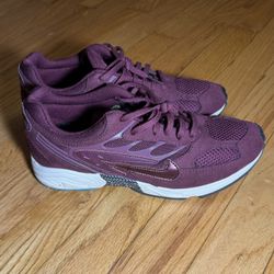 Nike Women’s Size 7