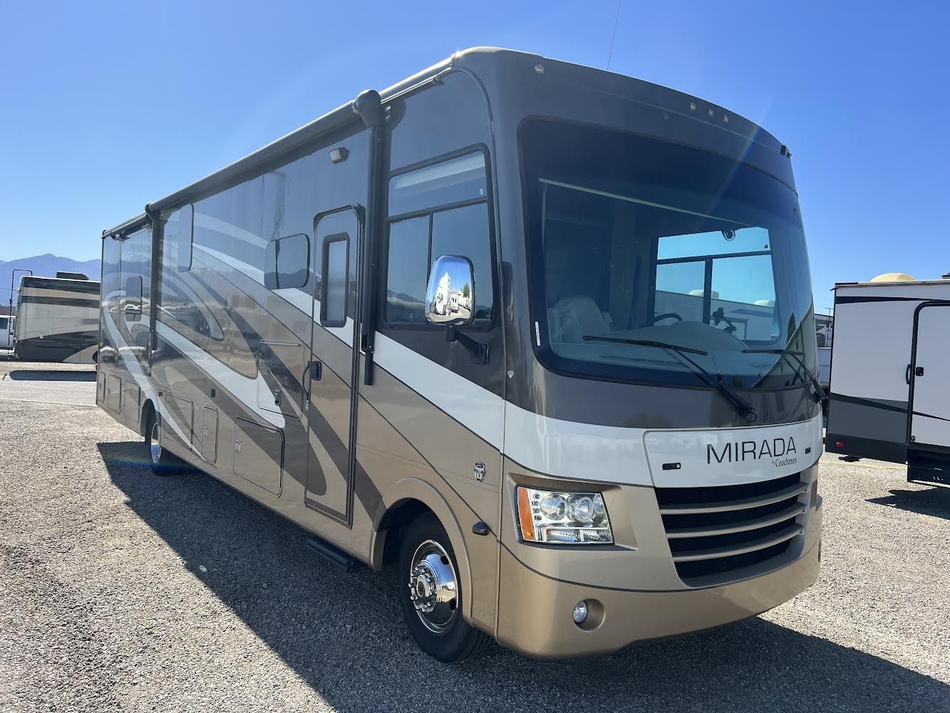 Motorhome 2016 Coachman Miranda 