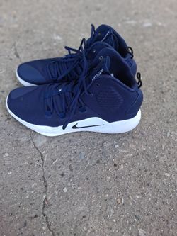 Nike Hyperdunk size 13 mens
