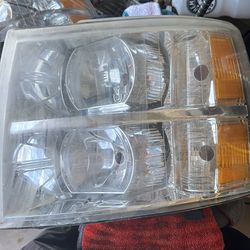 07-13 stock headlight