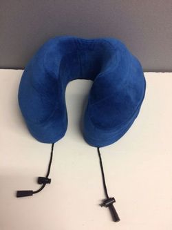 Travel pillow