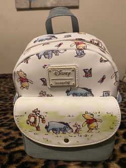Winnie the Pooh loungefly