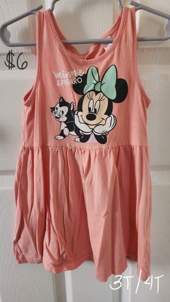 Toddler Clothes & Gloves (Mix Sizes)