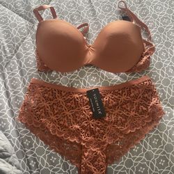 Bra And Underwear Set