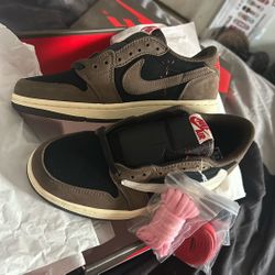 Travis Scott’s 4.5 Air Jordan 1