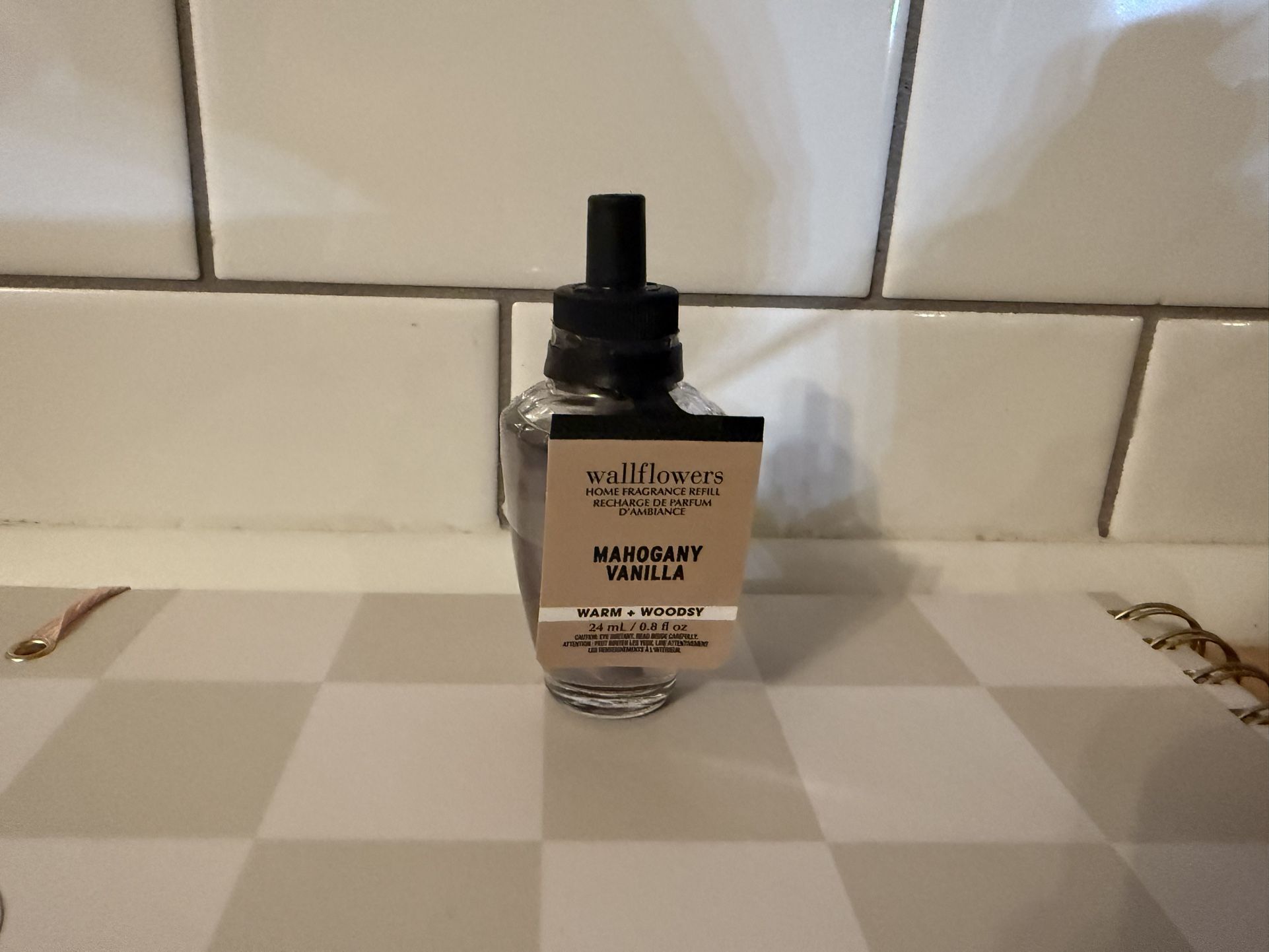 Bath & Body Works, Wallflower Scent: Mahogany Vanilla