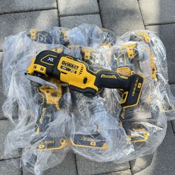 DEWALT MULTI TOOL