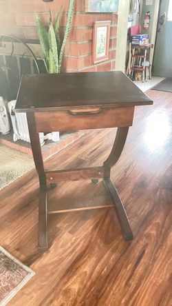 Table little desk