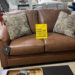 Love Seat 