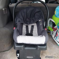 Graco Baby Car Seat