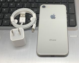 iPhone 8 64GB Factory Unlocked-Silver