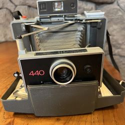 Poloroid Land Camera