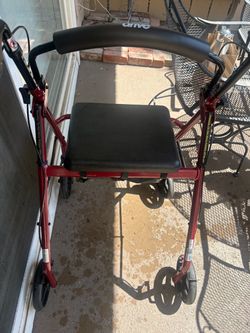 Drive Medical Durable 4-Wheel Rollator , Red