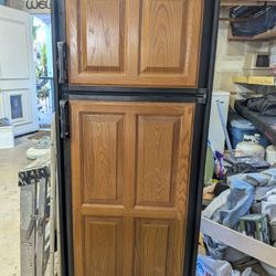 8 cu.ft DOMETIC RM2852 RV Refrigerator (2-way)