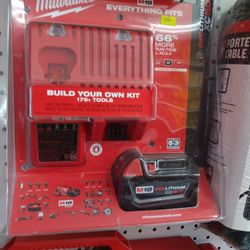 Milwaukee New Kit 5ah Battery And Charger 