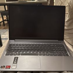 Lenovo IdeaPad Slim 3 Laptop