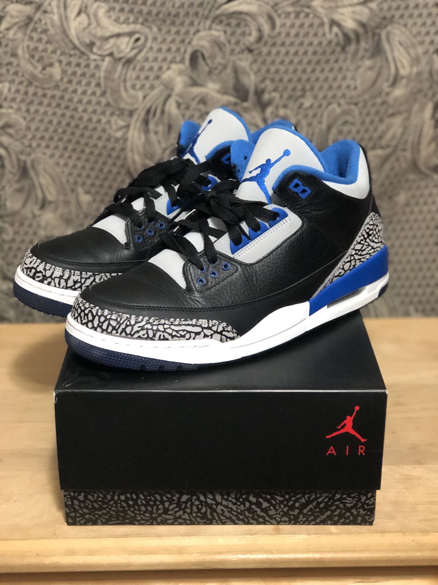 Jordan 3 sport blue size 13