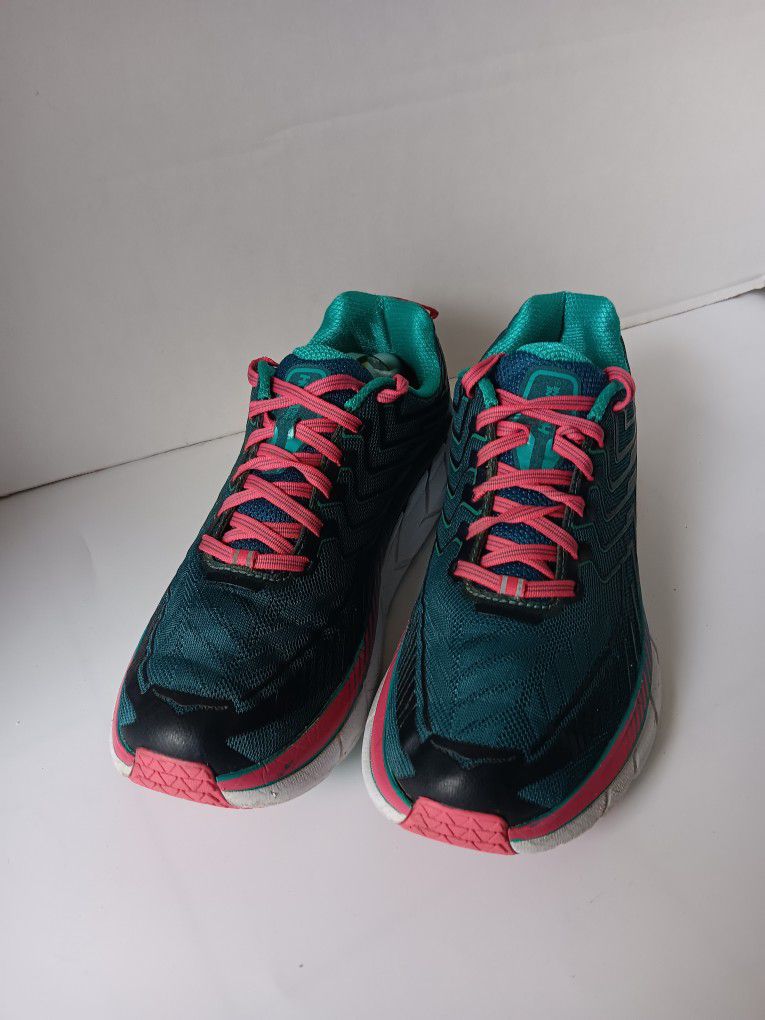 Hoka One One Clifton 4 Women’s size 9.5 Wide Turquoise & pink Athletic Shoes 
